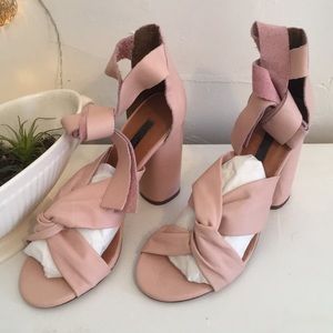 Top Shop Rosa pink sandal, tie straps BNIB 8.5